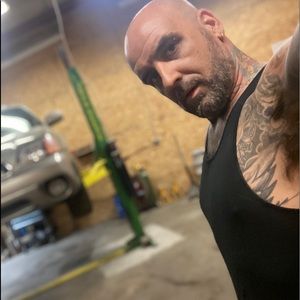 Meet your Posher, Michael